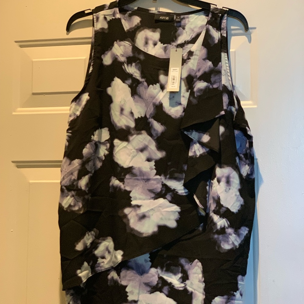 NWT Apt 9 Ladies Blouse